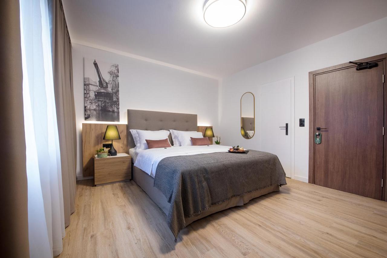 Gaestehaus Zum Roten Hahn Λούνεμπουργκ Εξωτερικό φωτογραφία