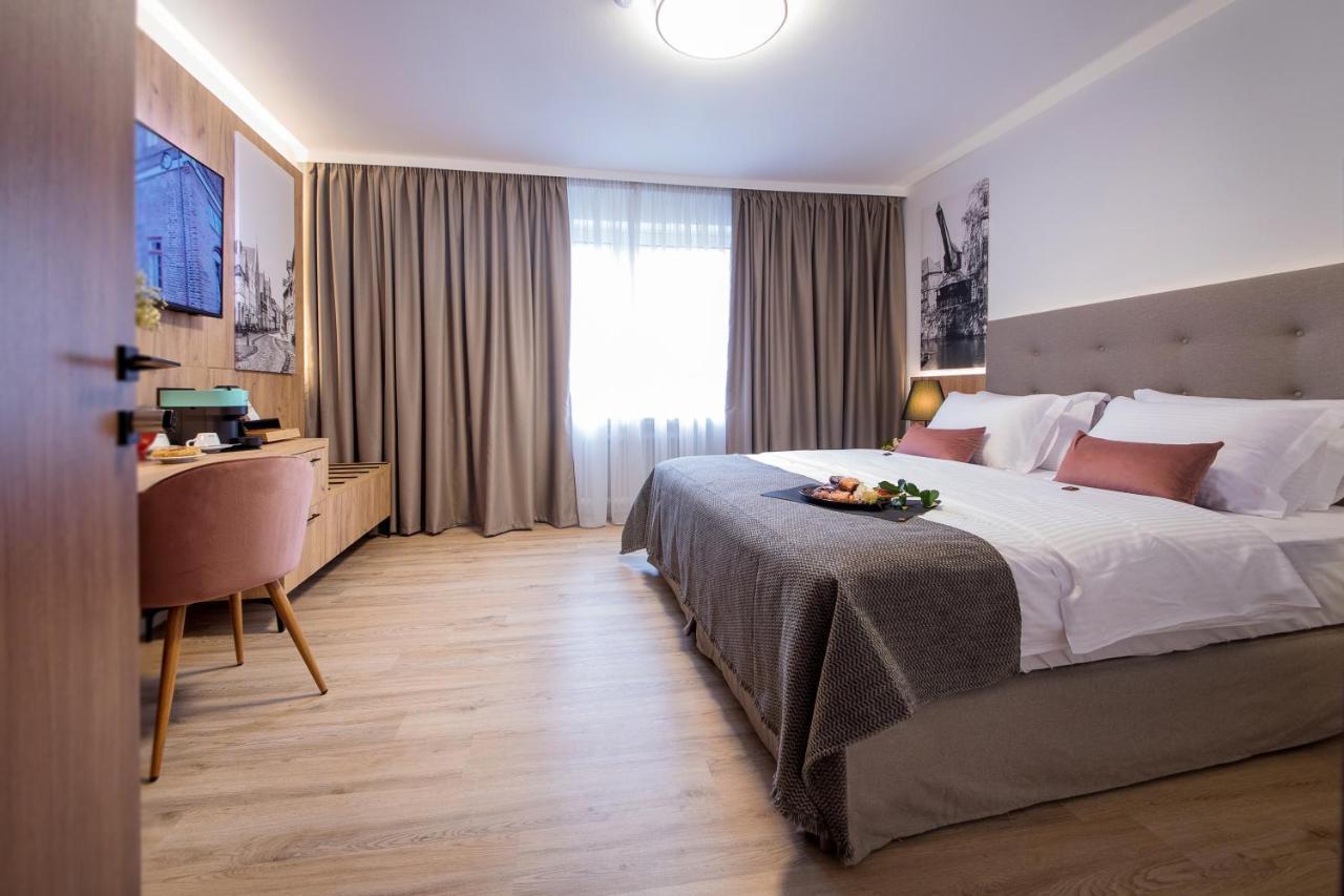 Gaestehaus Zum Roten Hahn Λούνεμπουργκ Εξωτερικό φωτογραφία